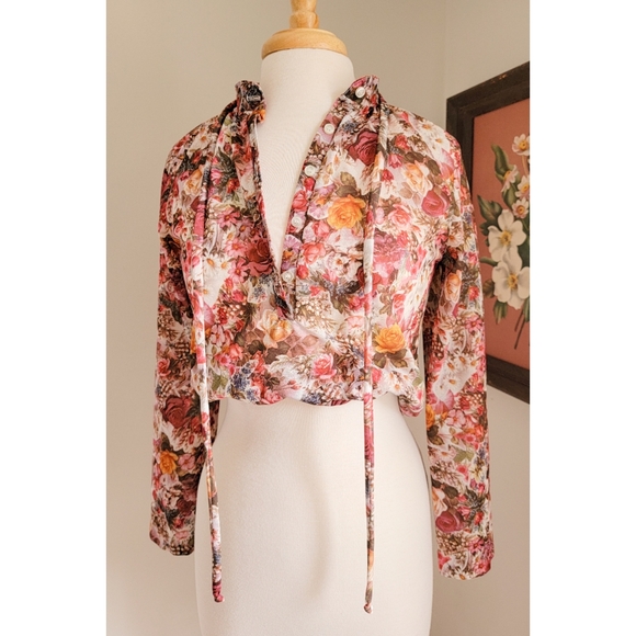 70s Floral Long Sleeve Tie Neck or Waist 1970s Feminine Bohemian Vintage Blouse - Picture 5 of 16